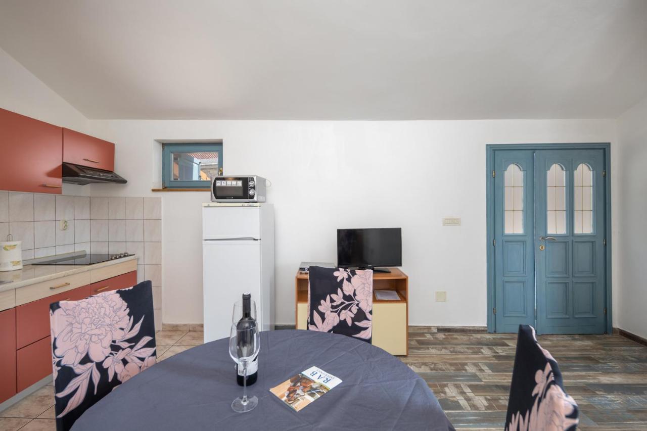 Apartment Doris Supetarska Draga Extérieur photo