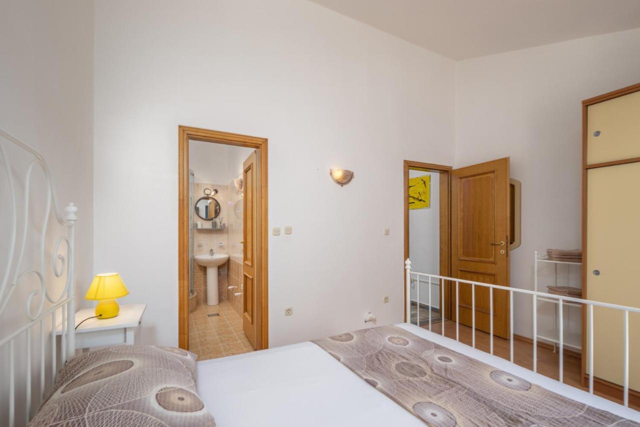 Apartment Doris Supetarska Draga Extérieur photo